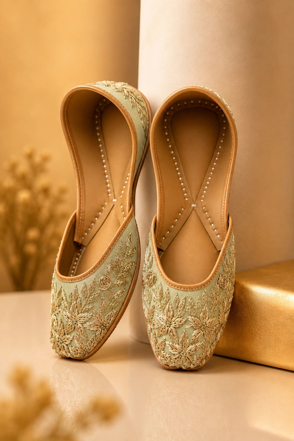 PALE MINT DABKA & SEQUIN EMBROIDERED JUTTI FOR WOMEN