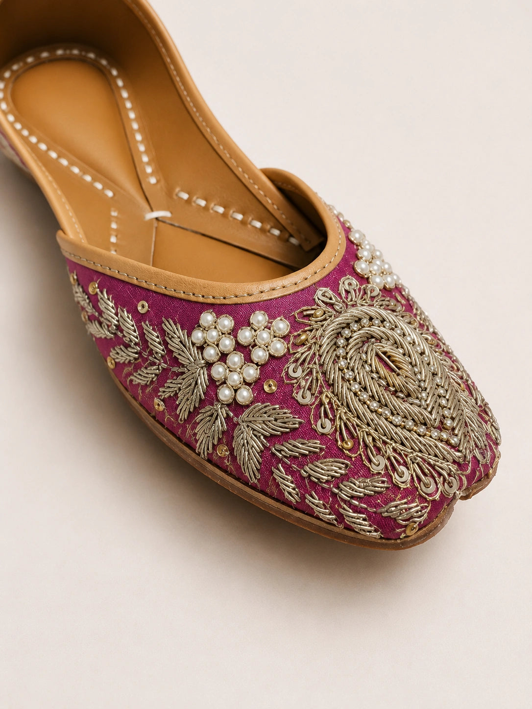 RANI PINK EMBROIDERED & BEADED JUTTI FOR WOMEN