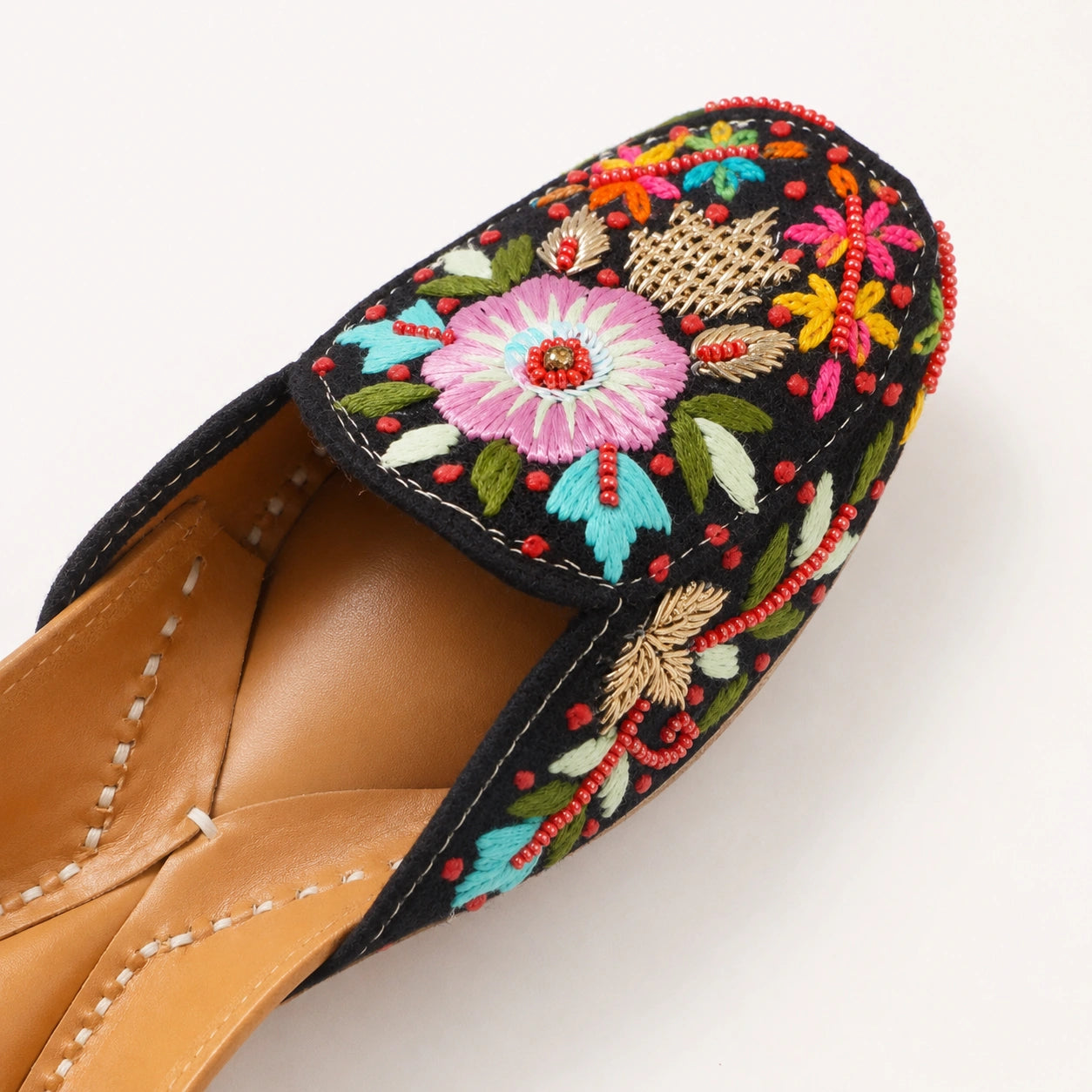 ZOHRA MULTICOLOUR EMBROIDERED JUTTI FOR WOMEN