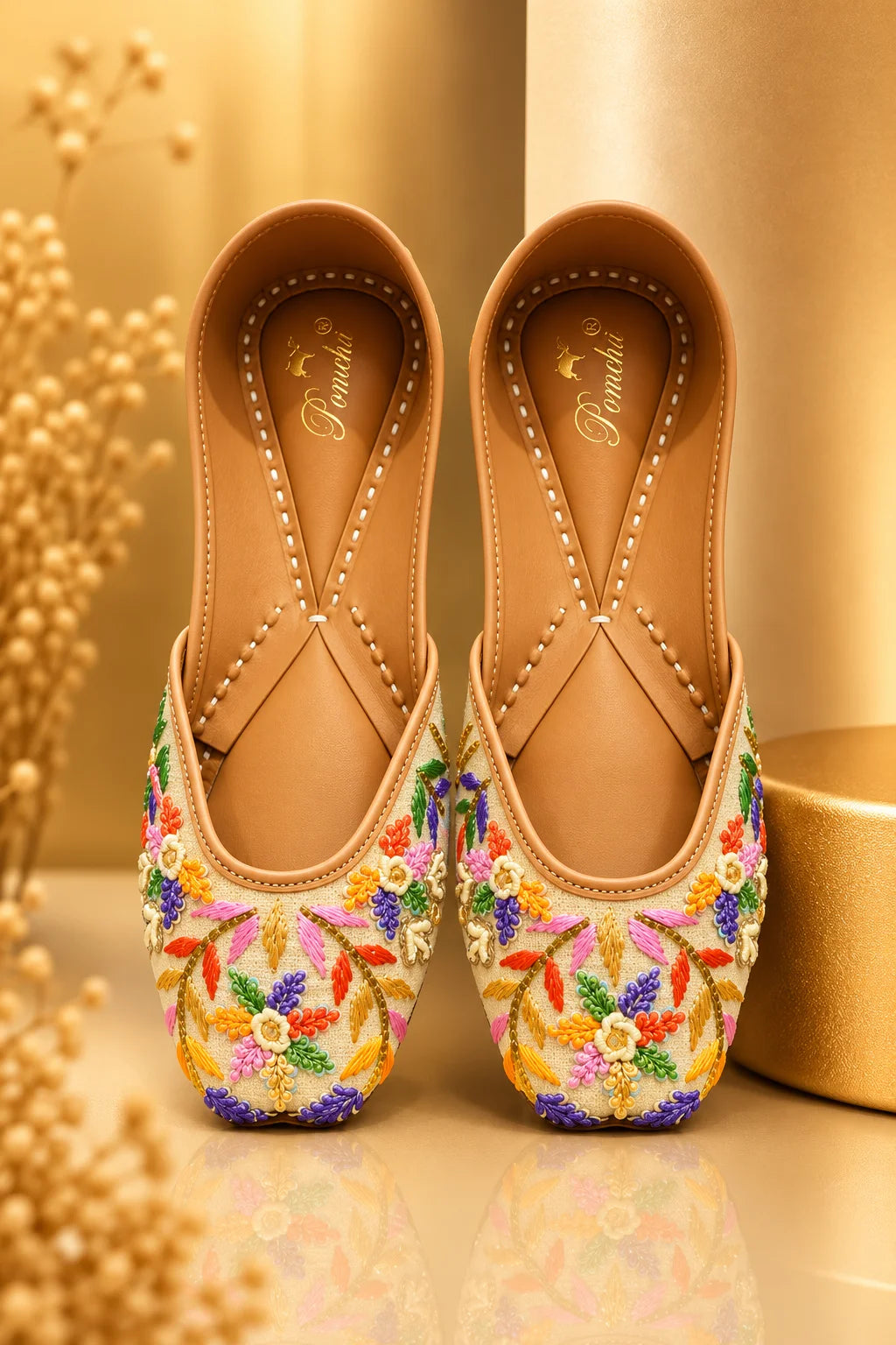 MULTICOLOUR HANDWORK JUTTIS FOR WOMEN