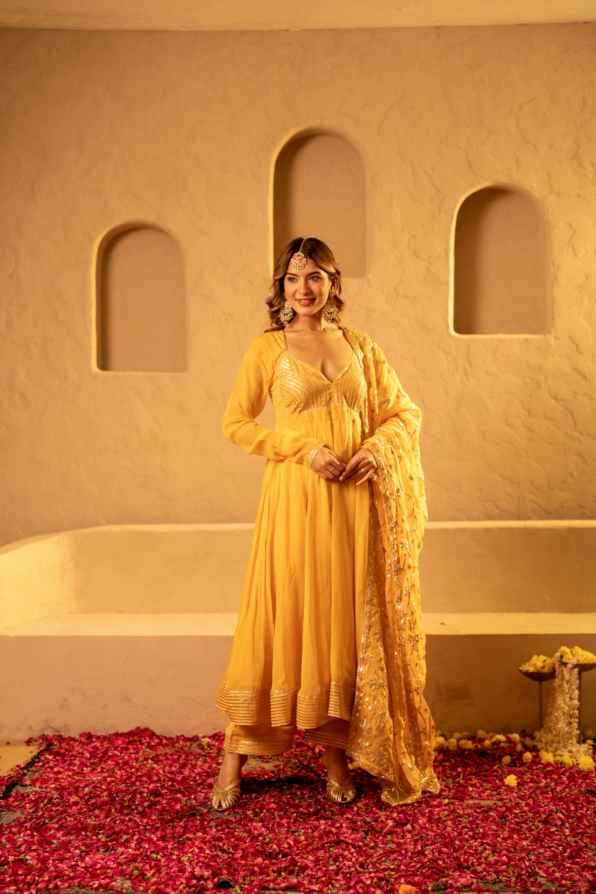 GOTTA BAZAR SURYAMUKHI GOTA FLARE ANARKALI SET WITH GOTA JAAK DUPATTA