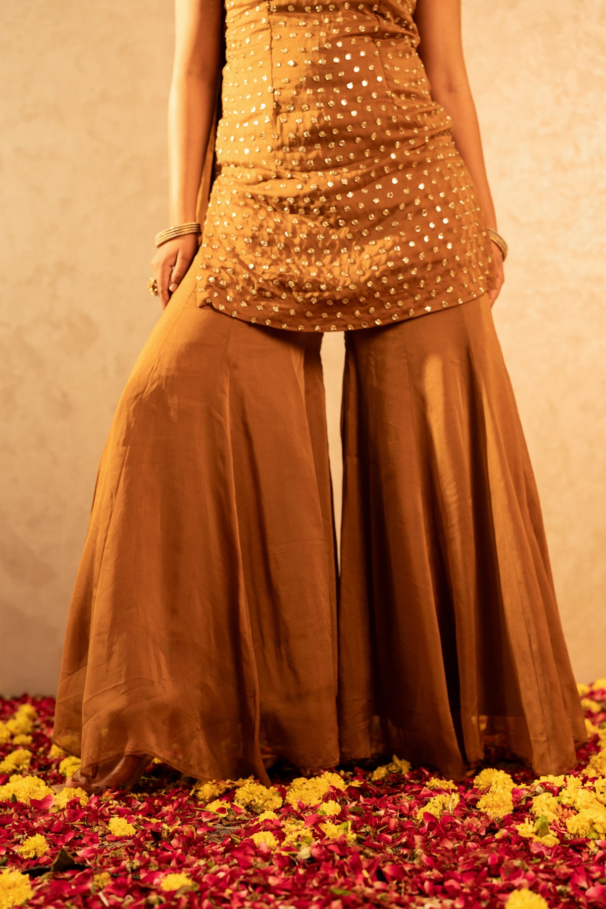 GOTTA BAZAR SONA BROWN ORGANZA TAARI HAND WORK SHARARA SET WITH DUPATTA