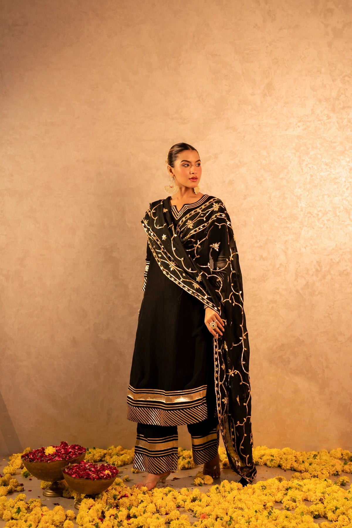 GOTTA BAZAR SURMAI BLACK GOTA JAAL ORGANZA SUIT SET WITH JAAL DUPATTA