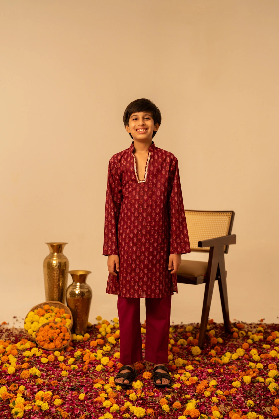 MEHROON BOOTI COTTON FAMILY OUTFIT COMBO