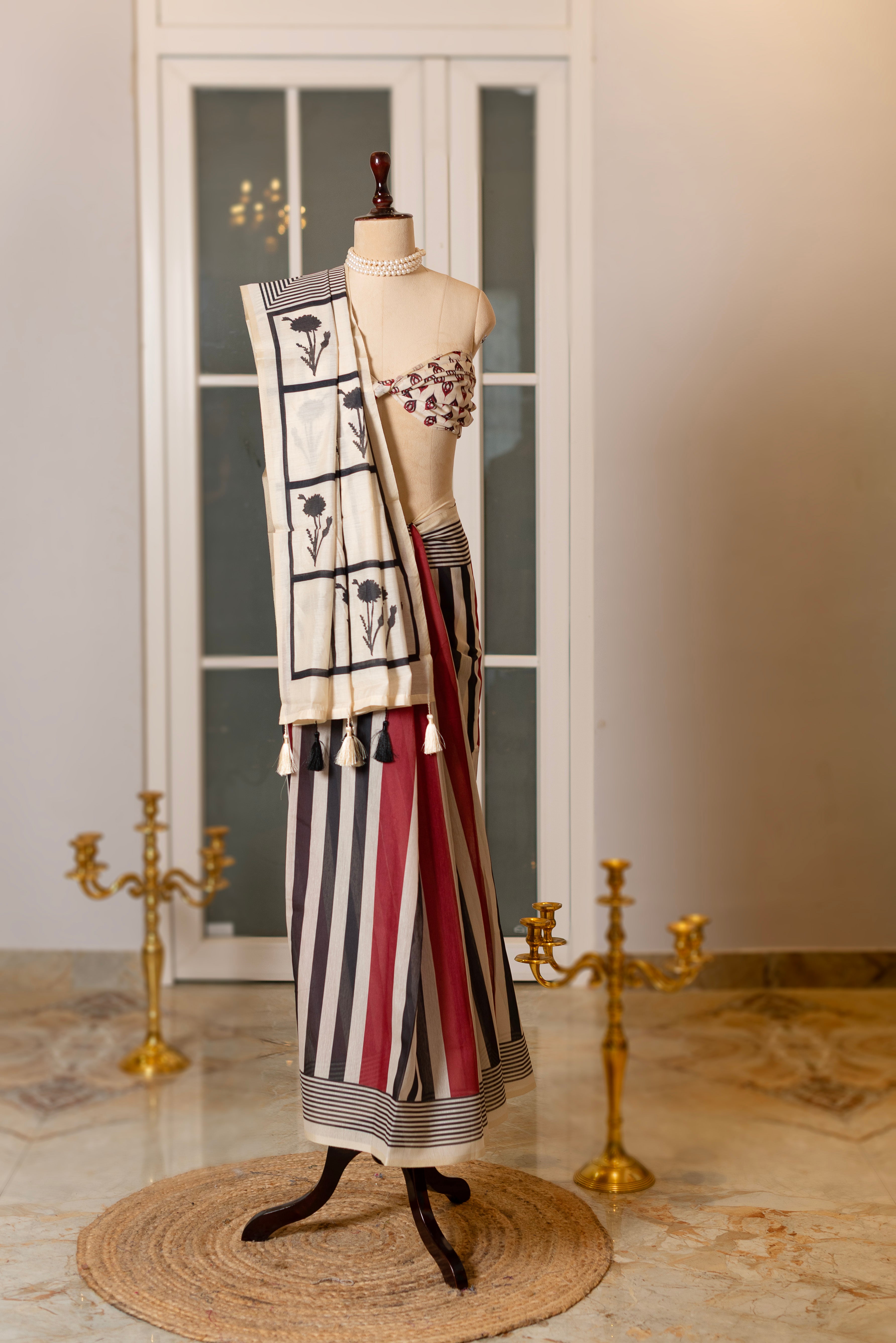 SOOT RAAG STRIPE SYMPHONY MUL COTTON SAREE WITH COTTON BLOUSE PIECE