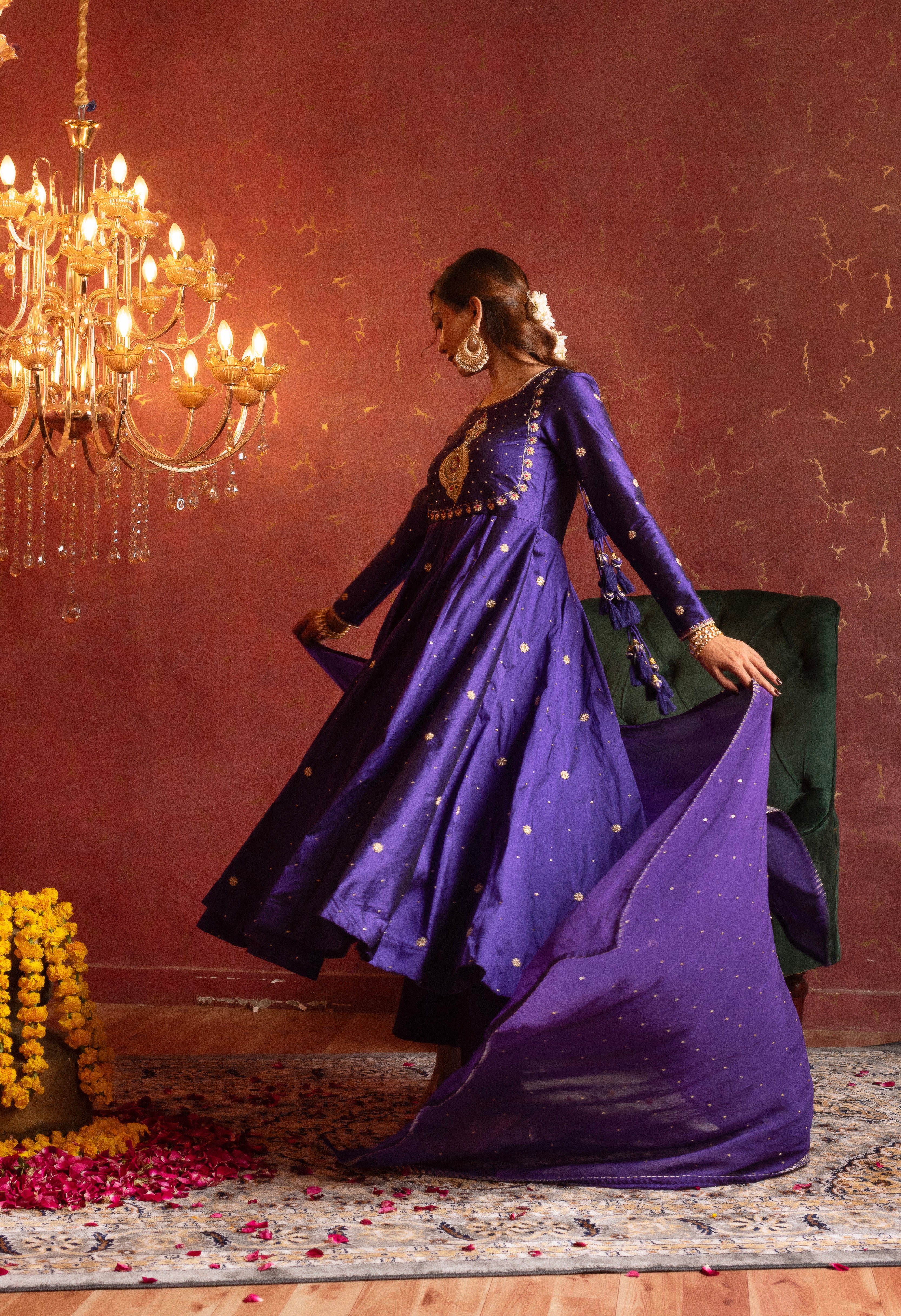 GULFIZAN PURPLE TAFFETA ZARDOZI TAARI HANDWORK ANARKALI SUIT SET WITH ORGANZA DUPATTA