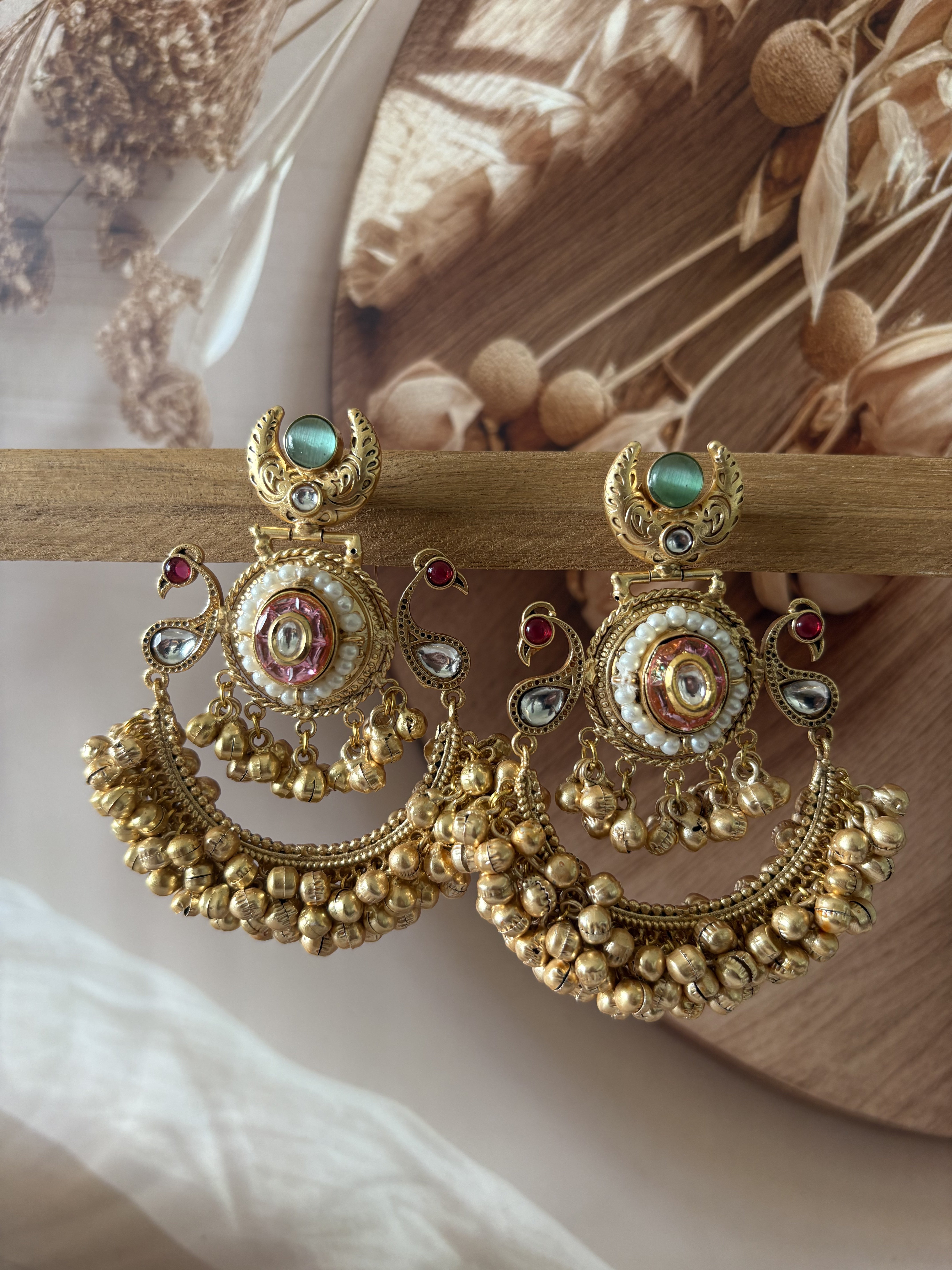 GOLD TONE GHUNGROO AND STONE DROP EARRING SET