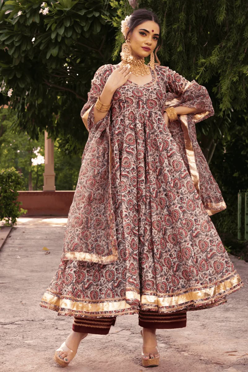 GULBAGH ORGANZA FAMILY OUTFIT COMBO