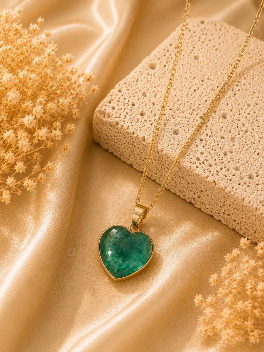 CELESTIAL HEART GREEN PENDANT - Pomcha Jaipur
