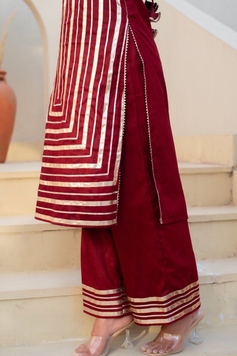 CHHIPA BAZAR MAROON GLACE COTTON GOTA PATTI SUIT SET WITH ORGANZA DUPATTA - Pomcha Jaipur