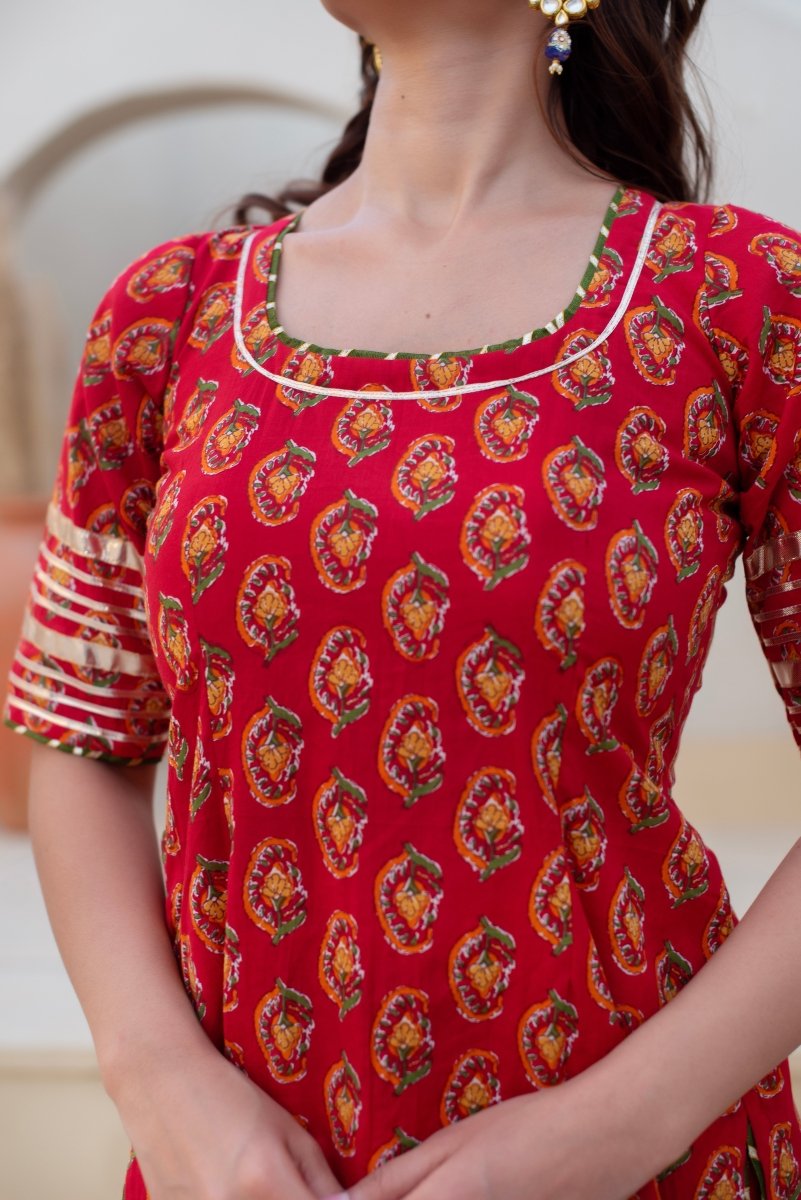 CHHIPA BAZAR RED HAND BLOCK COTTON GOTA PATTI KURTA SHARARA SET WITH SOFT NET DUPATTA - Pomcha Jaipur