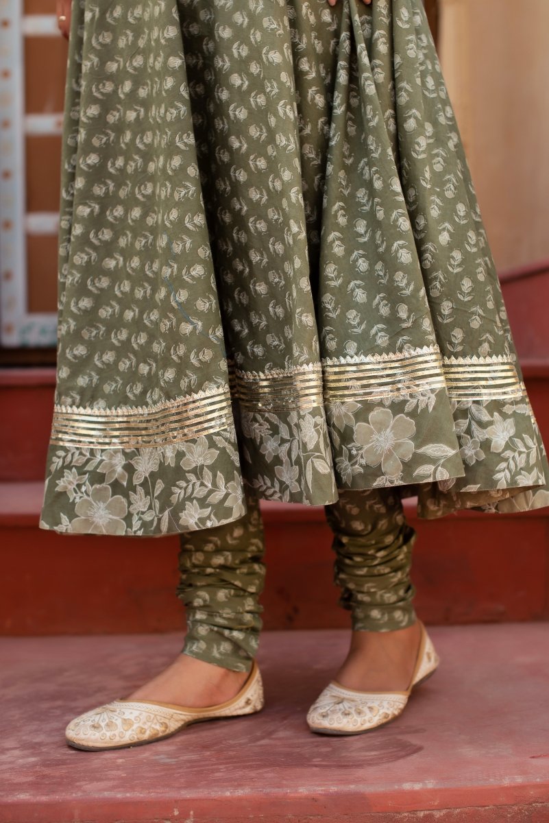CHHIPA BAZAR SAGE GREEN GOTA PATTI COTTON ANARKALI SET WITH SOFT NET DUPATTA - Pomcha Jaipur
