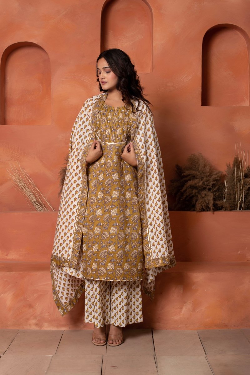 DHOOP CHAAV BROWN HAND BLOCK PRINT COTTON SUIT SET WITH COTTON DUPATTA - Pomcha Jaipur