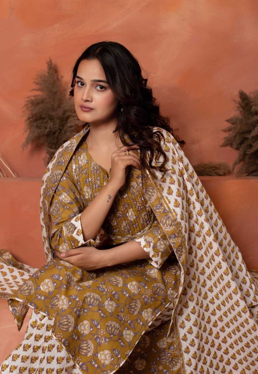 DHOOP CHAAV BROWN HAND BLOCK PRINT COTTON SUIT SET WITH COTTON DUPATTA - Pomcha Jaipur