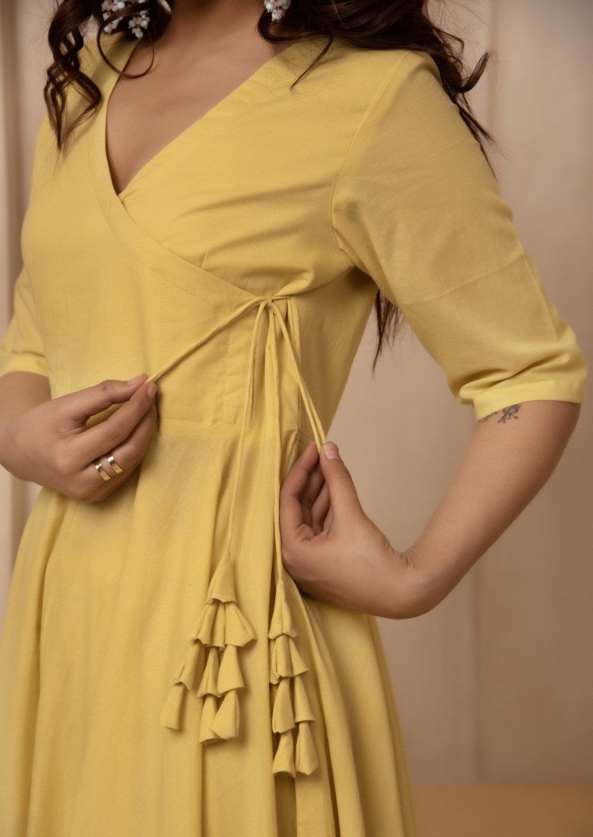 DHOOP CHAAV MIRA DUSTY YELLOW COTTON ANGRAKHA SET WITH COTTON DUPATTA - Pomcha Jaipur