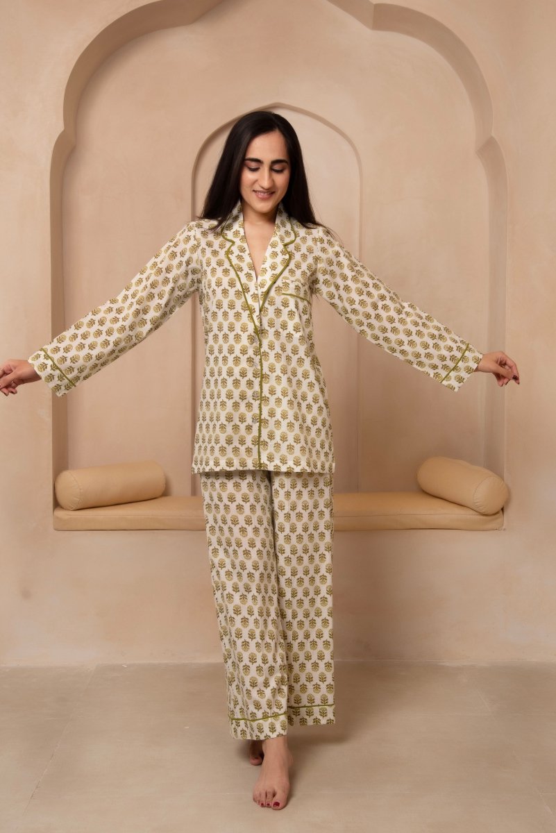 DHOOP CHAAV SAANJH GREEN MOTIF NIGHT SUIT SET - Pomcha Jaipur