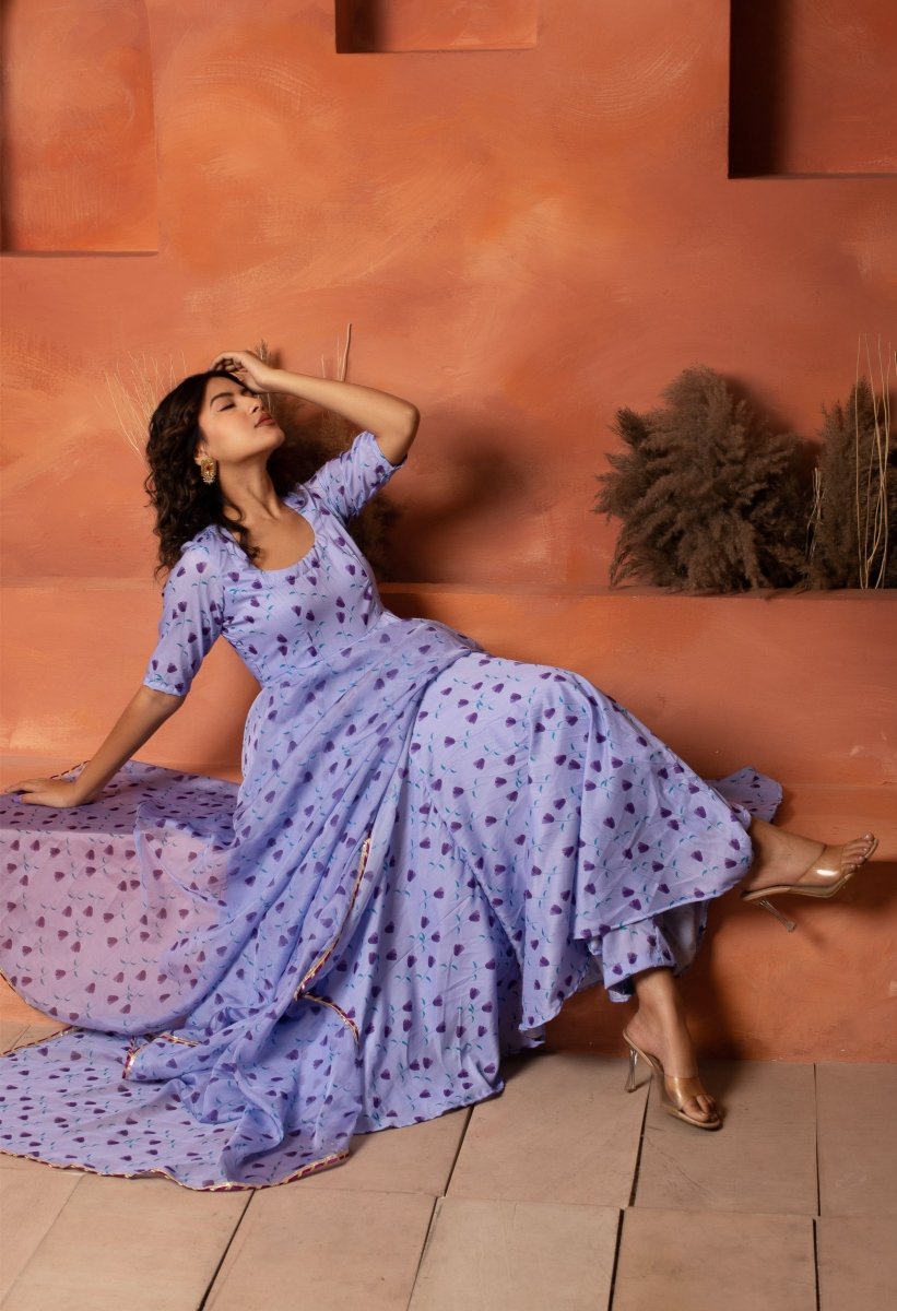 DHOOP CHAAV URVI MUSLIN ANARKALI SET WITH ORGANZA DUPATTA - Pomcha Jaipur