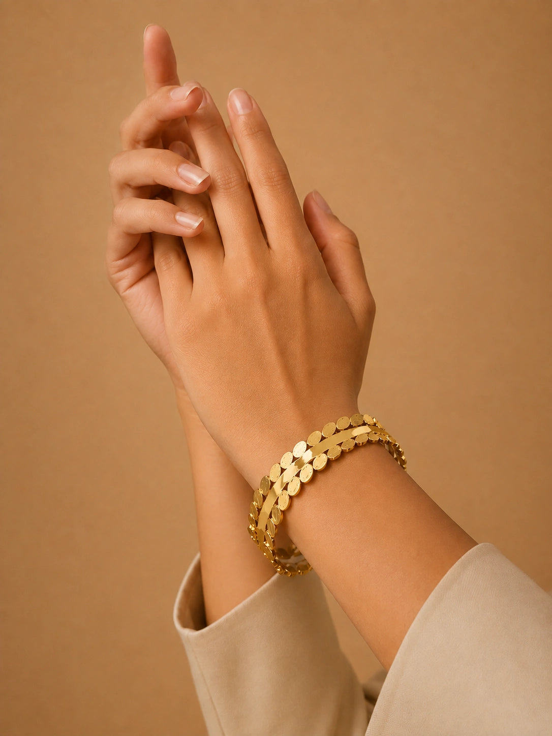 GOLDEN COIN LINK BANGLE