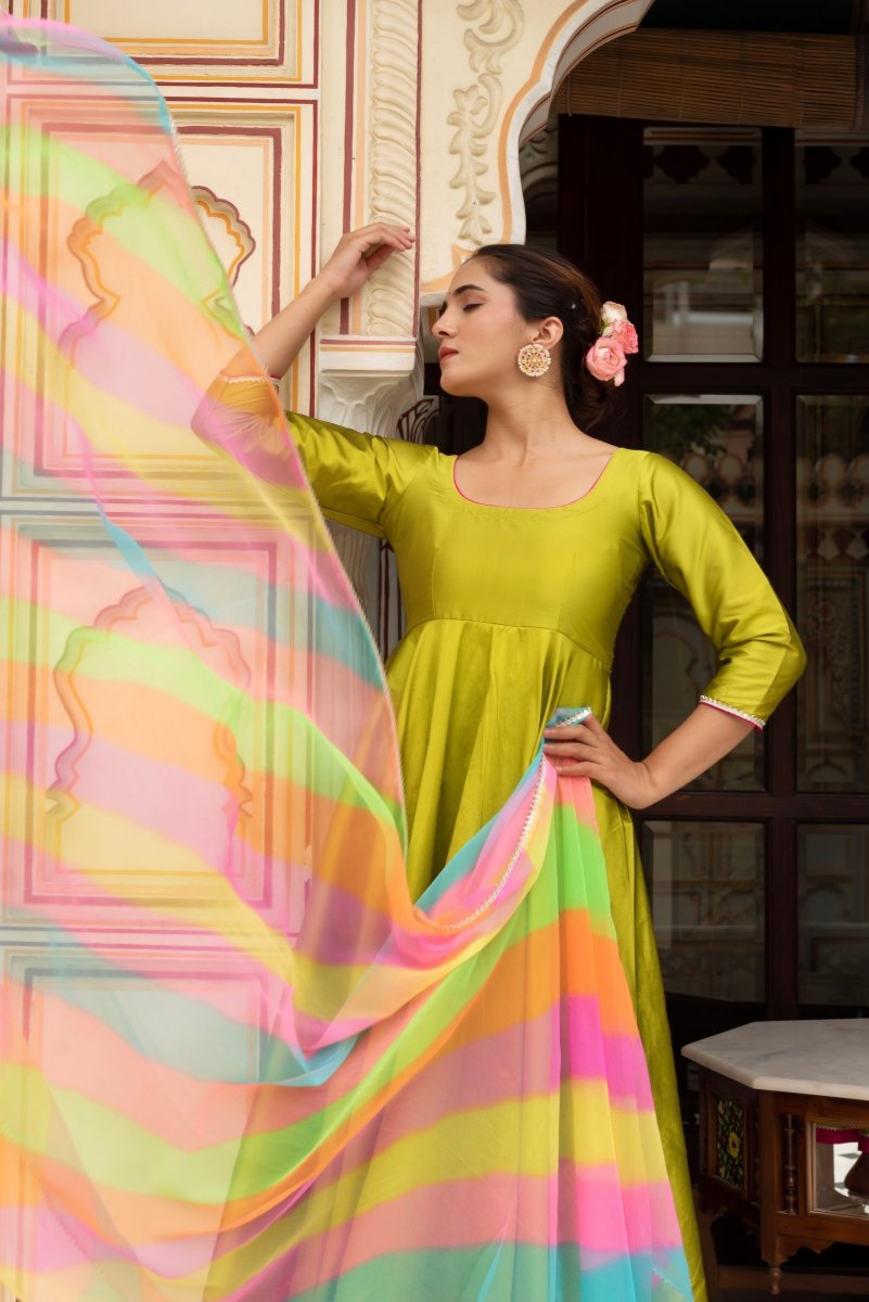 GULABI GALIYAN GULAAL GREEN TAFFETA SILK ANARKALI WITH LEHERIYA GEORGETTE DUPATTA - Pomcha Jaipur