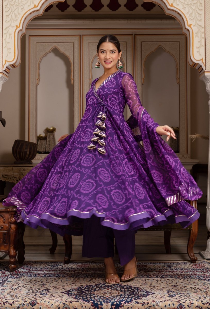 GULABI GALIYAN RANGELA PURPLE BANDHEJ GEORGETTE GOTA PATTI ANGRAKHA SET - Pomcha Jaipur