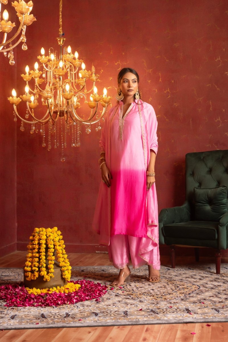 GULFIZAN SILK TWO TONE ZARDOZI HAND WORK PINK STRAIGHT SUIT SET WITH SILK DUPATTA - Pomcha Jaipur