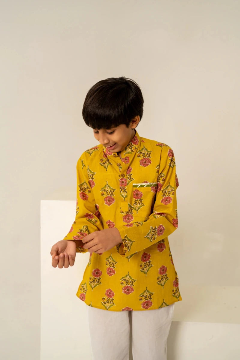 KHILKARI PEELA PHOOL HAND BLOCK KURTA SET - Pomcha Jaipur