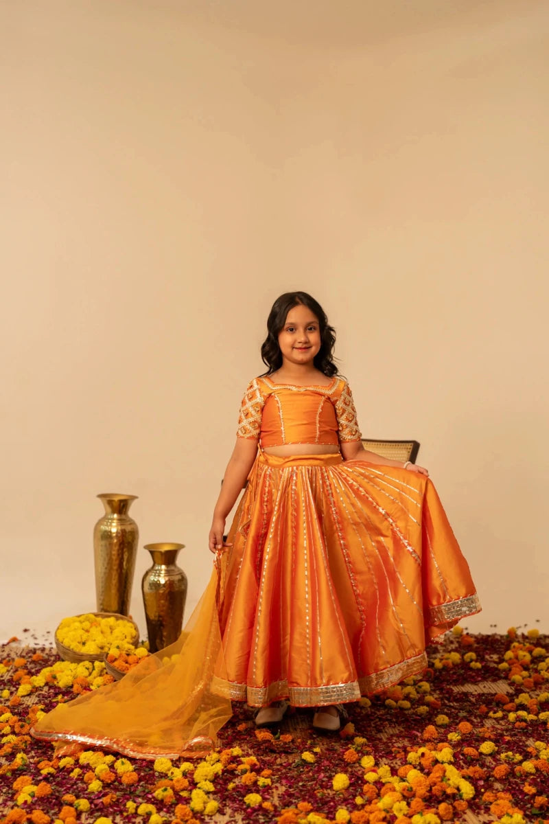 KHILKARI TANGY TAFFETA LEHENGA SET - Pomcha Jaipur