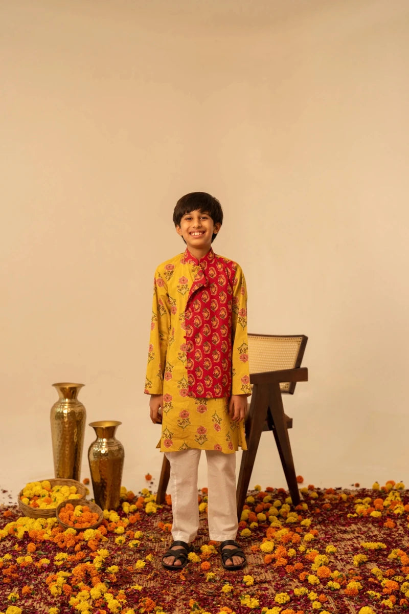 KHILKARI YELLOW BEE COTTON HAND BLOCK KURTA SET - Pomcha Jaipur