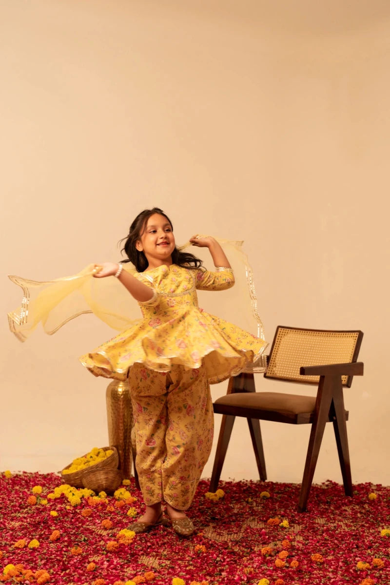 KHILKARI YELLOW SPARKY SHORT ANRARKALI SET WITH SOFT NET DUPATTA - Pomcha Jaipur