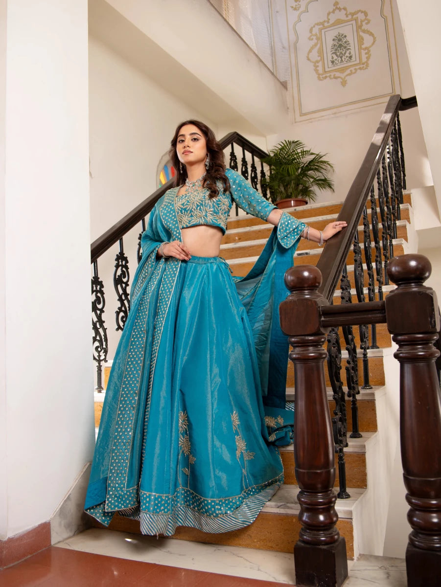 MEHFIL FIROZI MEHAR COSMOS TUBE LIGHT KARIGARI LEHENGA SET WITH DUPATTA - Pomcha Jaipur