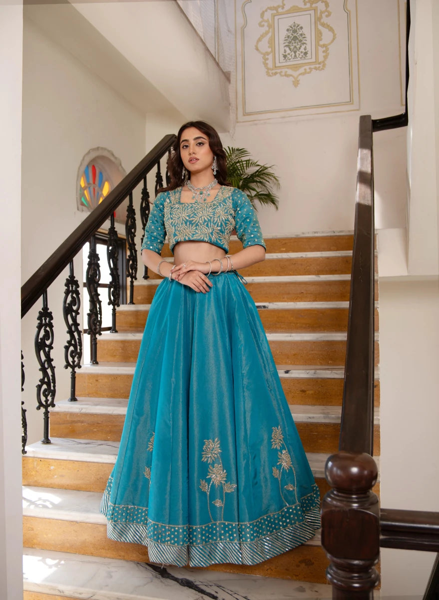 MEHFIL FIROZI MEHAR COSMOS TUBE LIGHT KARIGARI LEHENGA SET WITH DUPATTA - Pomcha Jaipur