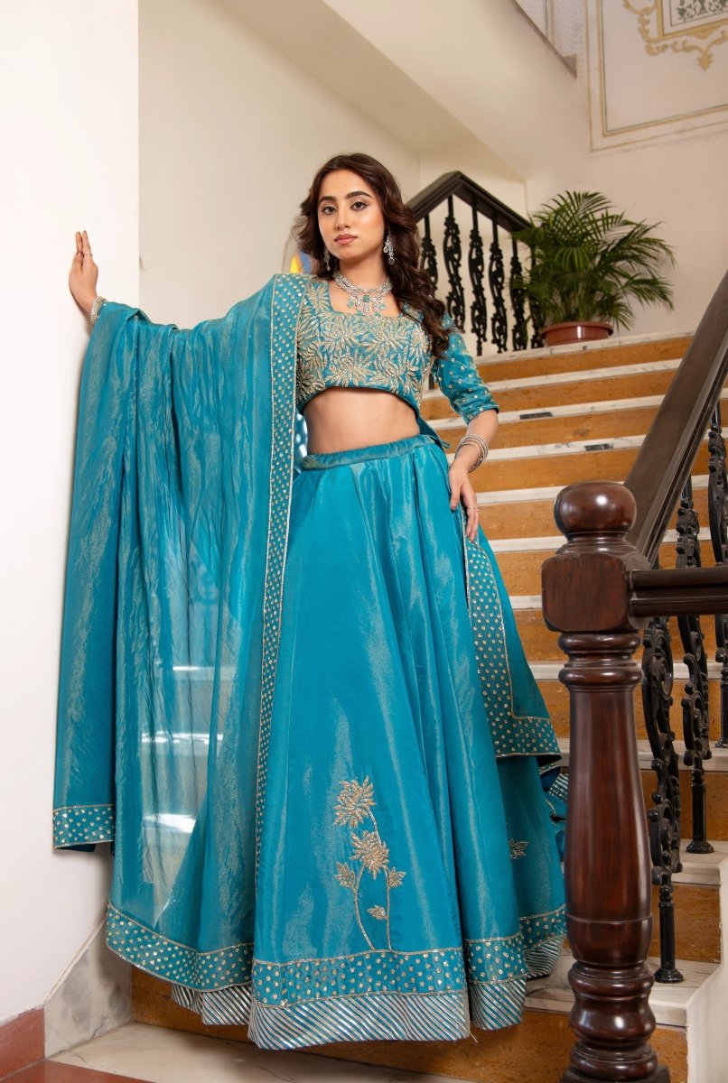 MEHFIL FIROZI MEHAR COSMOS TUBE LIGHT KARIGARI LEHENGA SET WITH DUPATTA - Pomcha Jaipur
