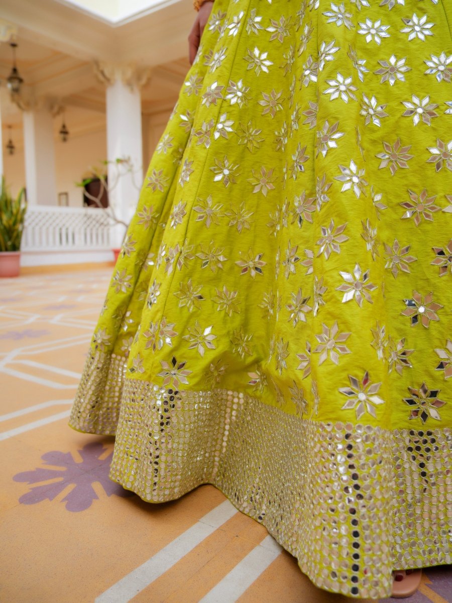 MEHFIL HARIYALI SHISHA HAND WORK LEHENGA SET WITH ORGANZA DUPATTA - Pomcha Jaipur