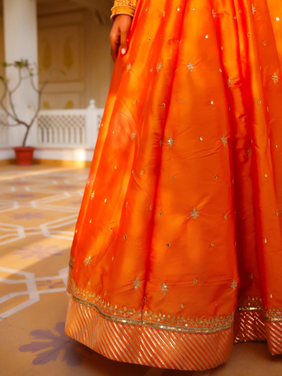 MEHFIL KESARI SITARA AARI TAARI HAND WORK TAFFETA LEHENGA SET WITH ORGANZA DUPATTA - Pomcha Jaipur