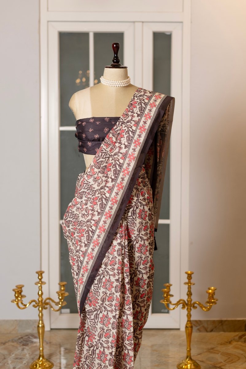 SOOT RAAG BLACK PRINTED SAREE WITH BLACK LINEN BLOUSE - Pomcha Jaipur