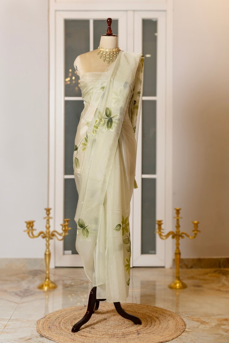 SOOT RAAG PISTACHIO PAINTED PETALS ORGANZA SAREE WITH BLOUSE PIECE - Pomcha Jaipur