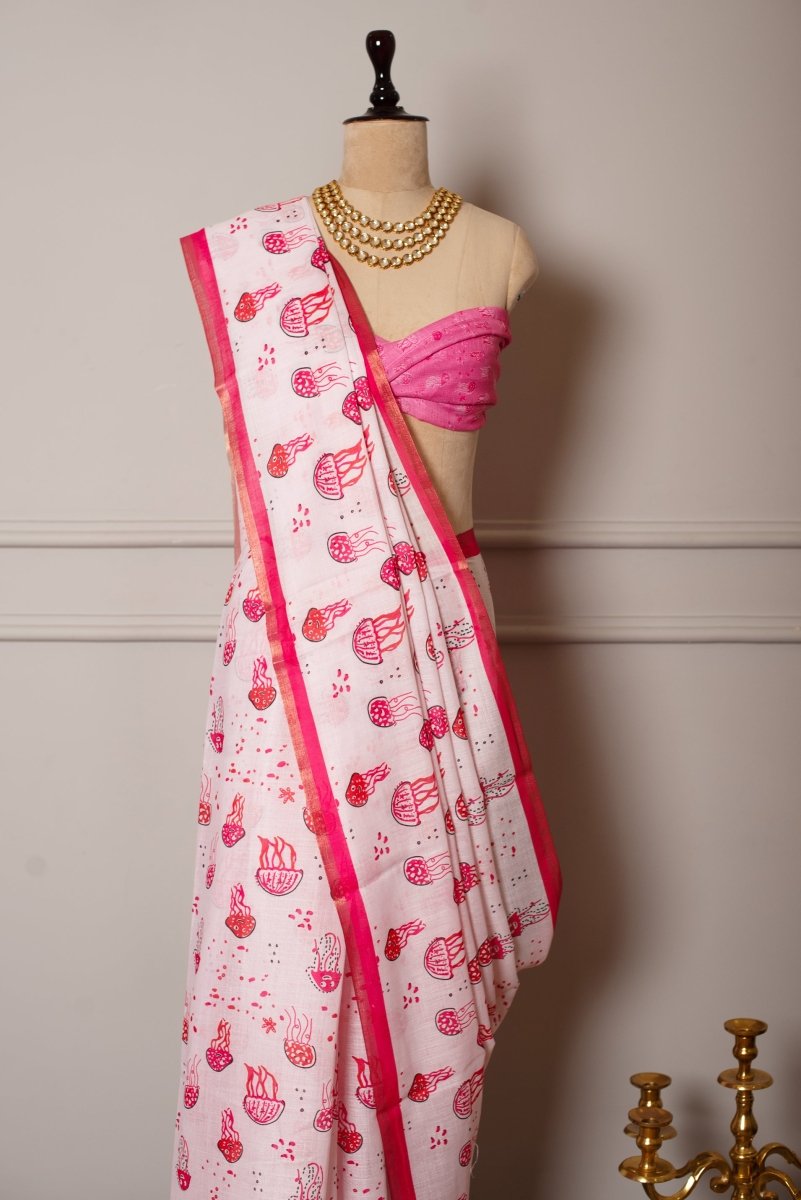 SOOT RAAG WHITE PINK PRINTED LINEN SAREE WITH PINK PRINTED BLOUSE PIECE - Pomcha Jaipur