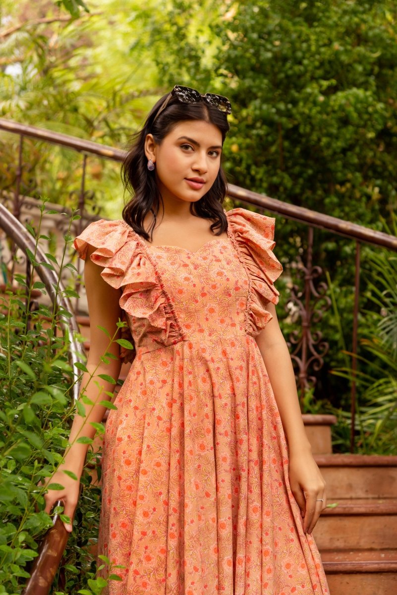 SUNHARI CHAAP PEACH HAND BLOCK PRINT COTTON FRILL SLEEVES DRESS - Pomcha Jaipur