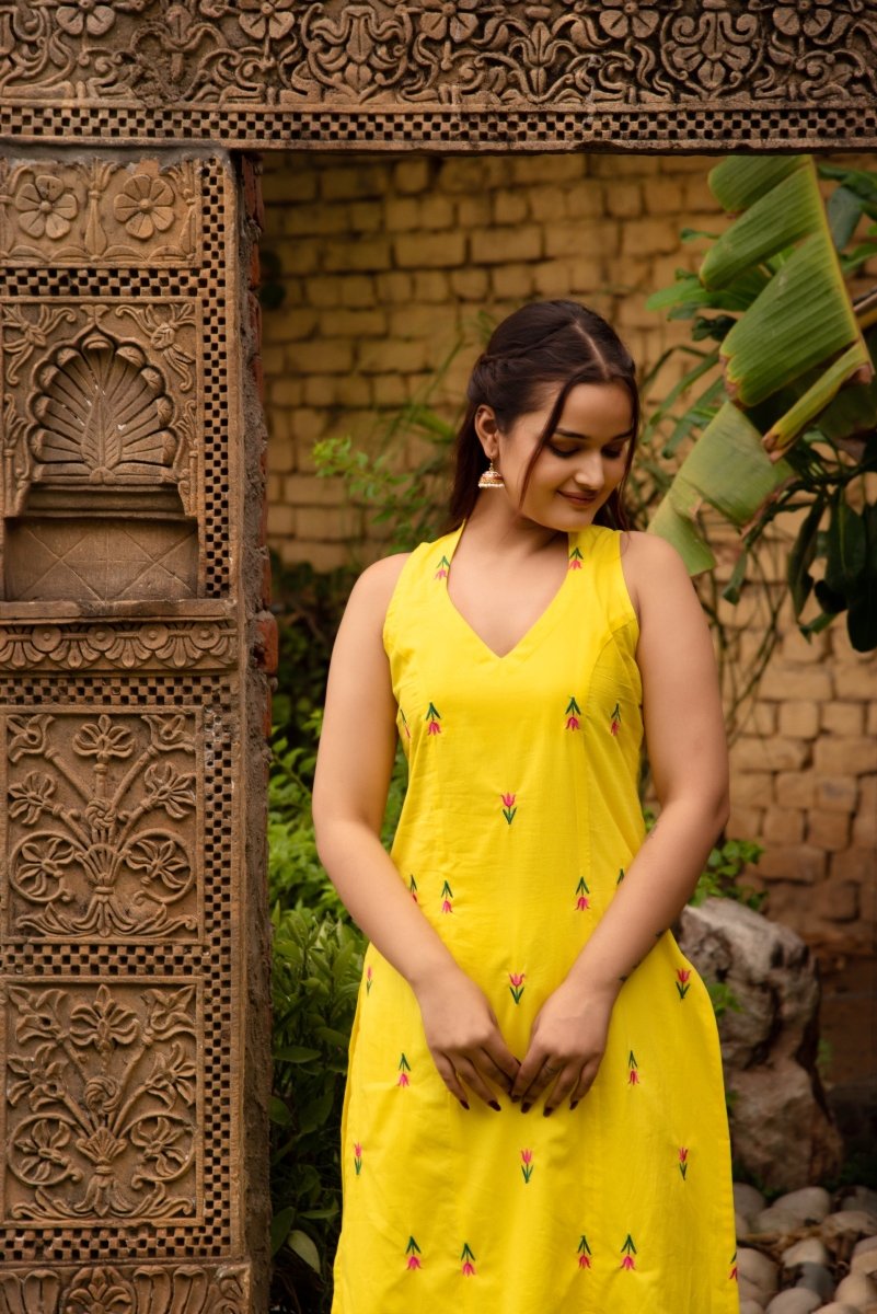 SUNHARI IRA YELLOW COTTON EMBROIDERY SUIT SET WITH EMBROIDED ORGANZA DUPATTA - Pomcha Jaipur