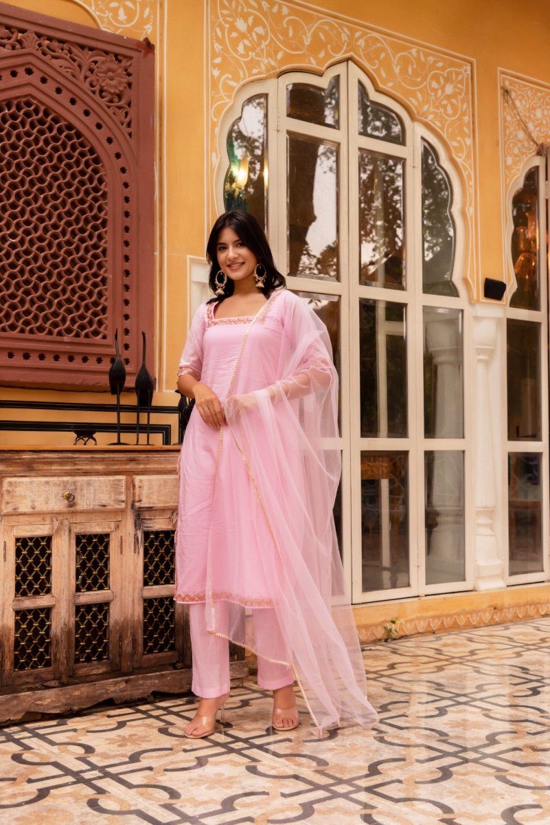 SUNHARI LIGHT PINK COTTON EMBROIDERY SUIT SET WITH SOFT NET DUPATTA - Pomcha Jaipur