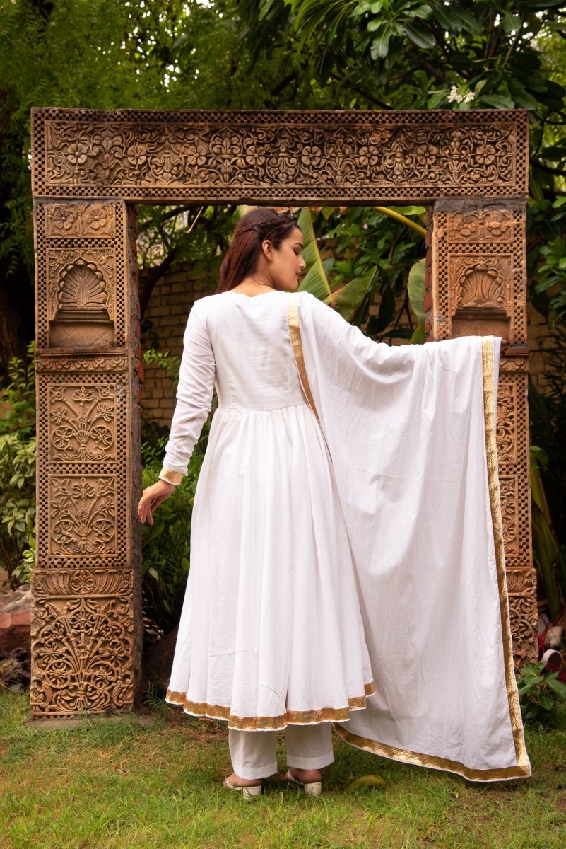 SUNHARI MAHIRA WHITE COTTON GOTA PATTI ANARKALI SET WITH COTTON DUPATTA - Pomcha Jaipur