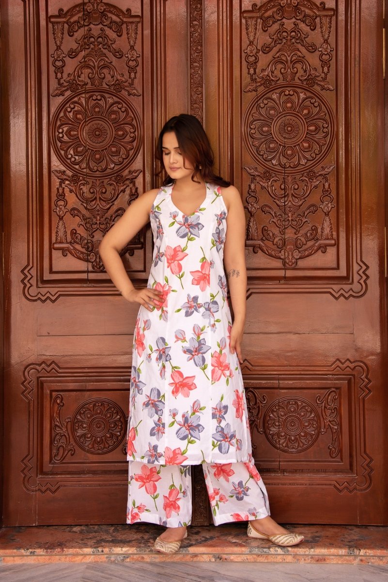 SUNHARI WHITE LILLY SLEEVELESS COTTON PRINTED CO - ORD SET - Pomcha Jaipur