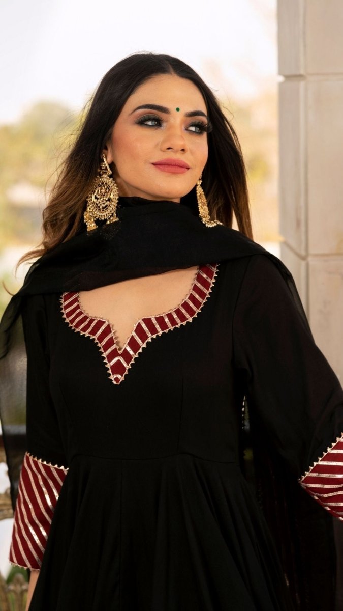 HINA BLACK AND MAROON COTTON SILK ANARKALI WITH ORGANZA LACE WORK DUPATTA SET - Pomcha Jaipur