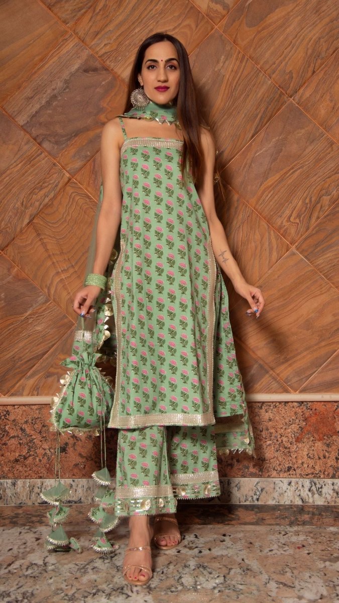MISHIKA GREEN COTTON HAND BLOCK KURTA PANT SUIT SET WITH SOFT NET DUPATTA - Pomcha Jaipur