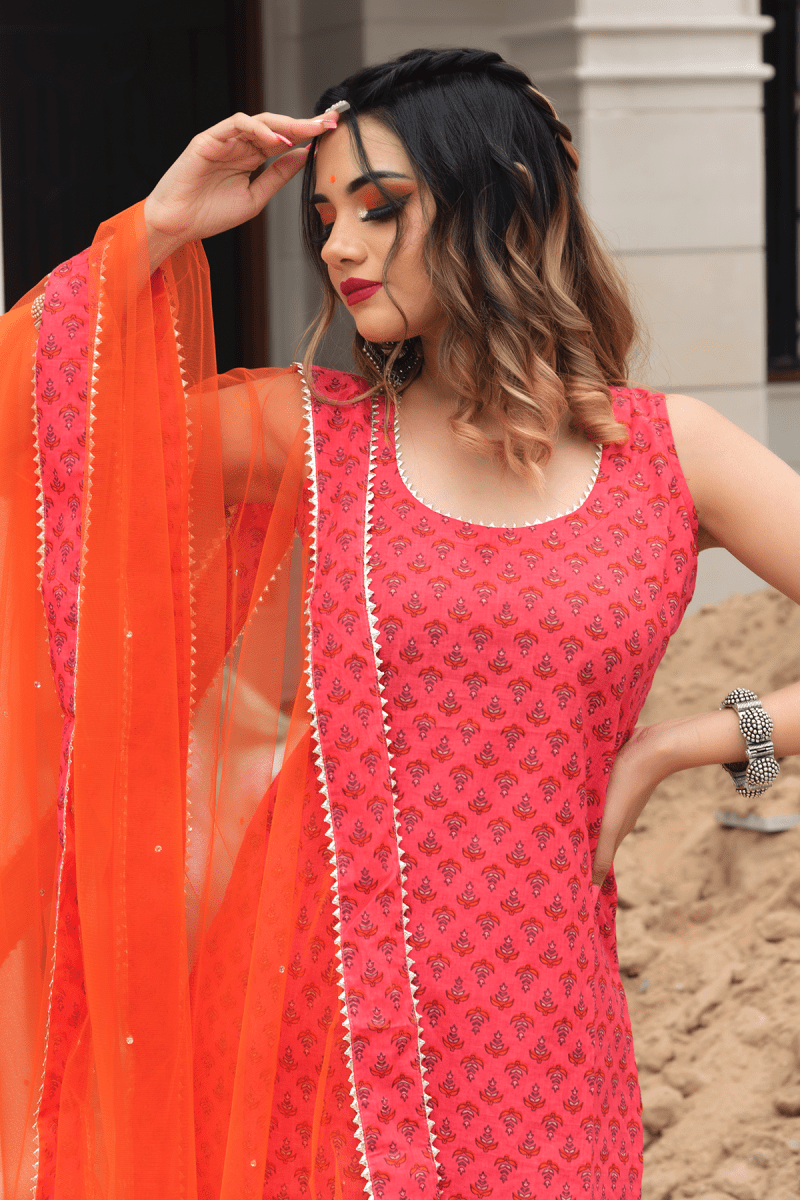 ROSEBERRY ORANGE BLOCK PRINT COTTON SUIT WITH SOFT NET DUPATTA SET - Pomcha Jaipur
