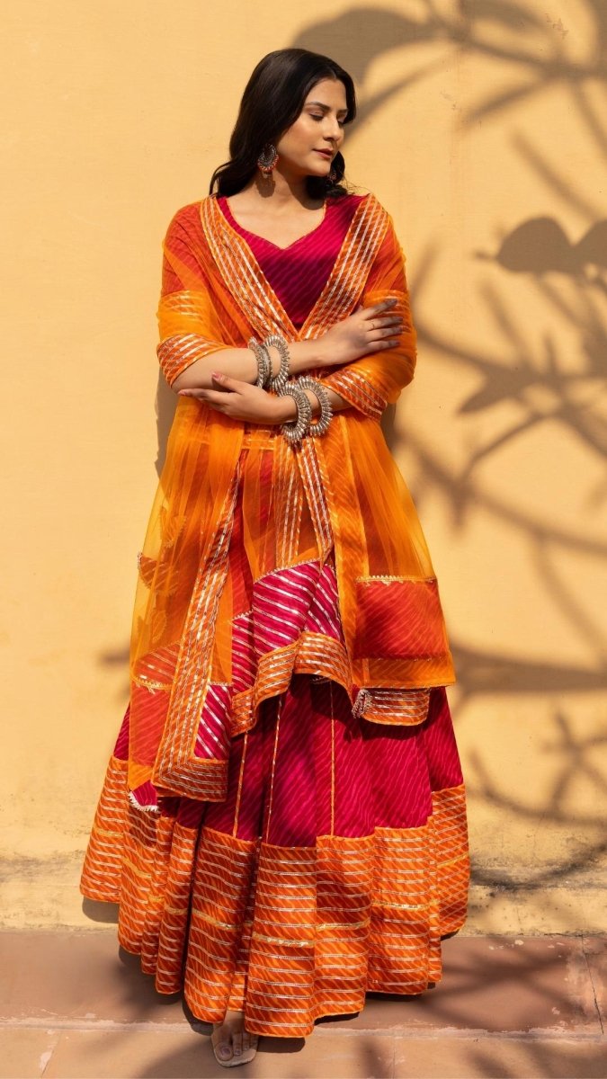 VEENA LEHERIYA PRINT COTTON LEHENGA WITH LACE WORK AND SOFT NET DUPATTA SET - Pomcha Jaipur