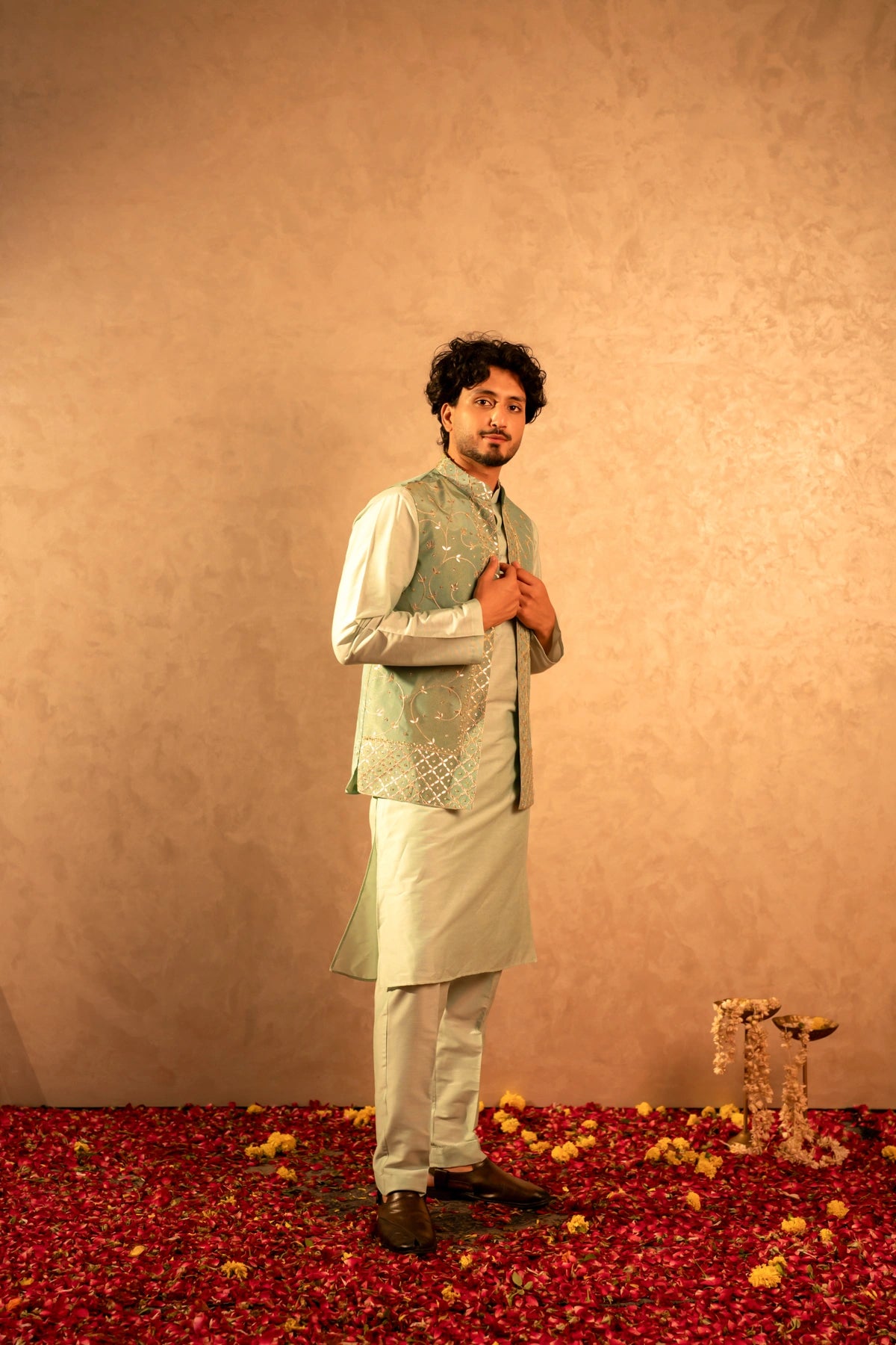 MEN'S LUXE PISTA SILK KURTA SET WITH ZARDOZI HAND WORK NEHRU JACKET