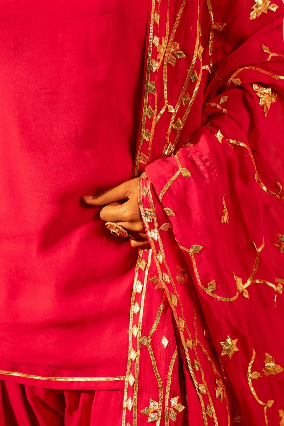 GOTTA BAZAR GULABI ORGANZA GOTA PATTI FARSI SALWAR SUT WITH JAAL DUPATTA