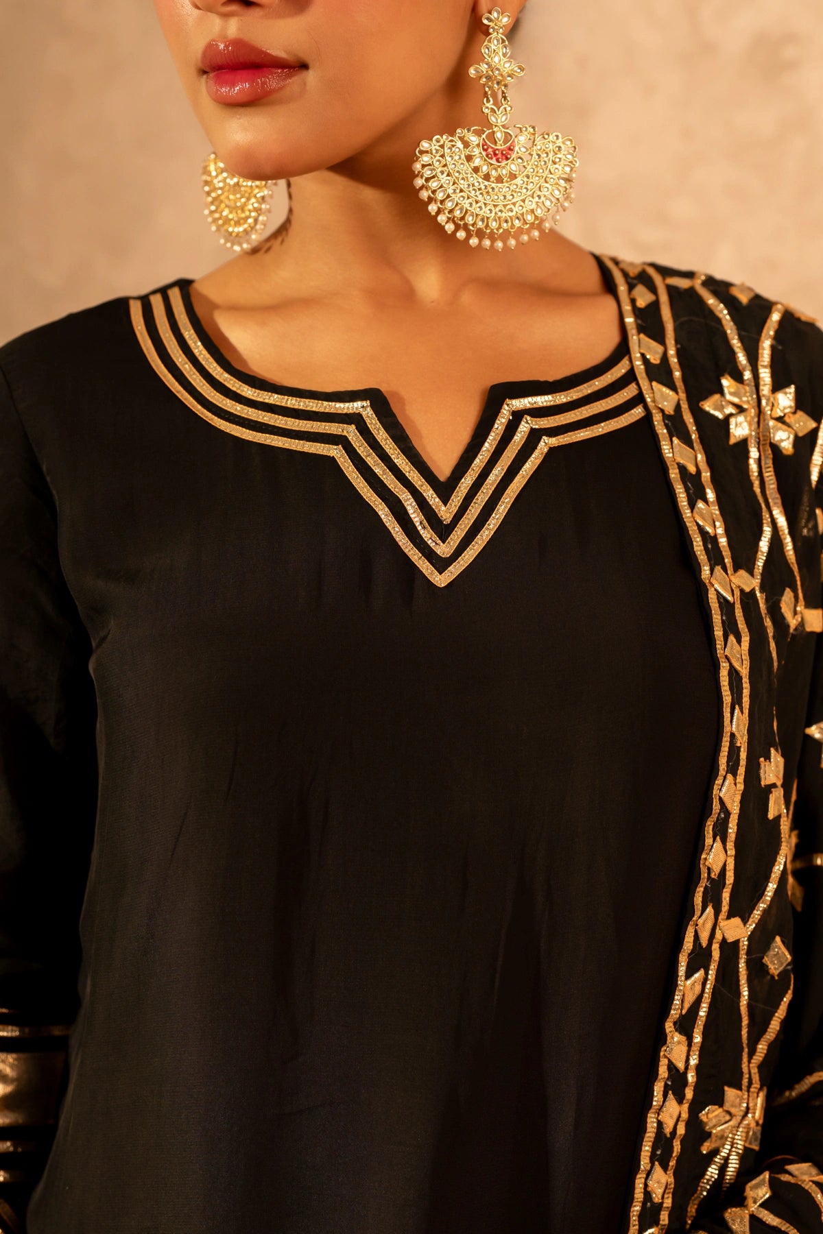 GOTTA BAZAR SURMAI BLACK GOTA JAAL ORGANZA SUIT SET WITH JAAL DUPATTA