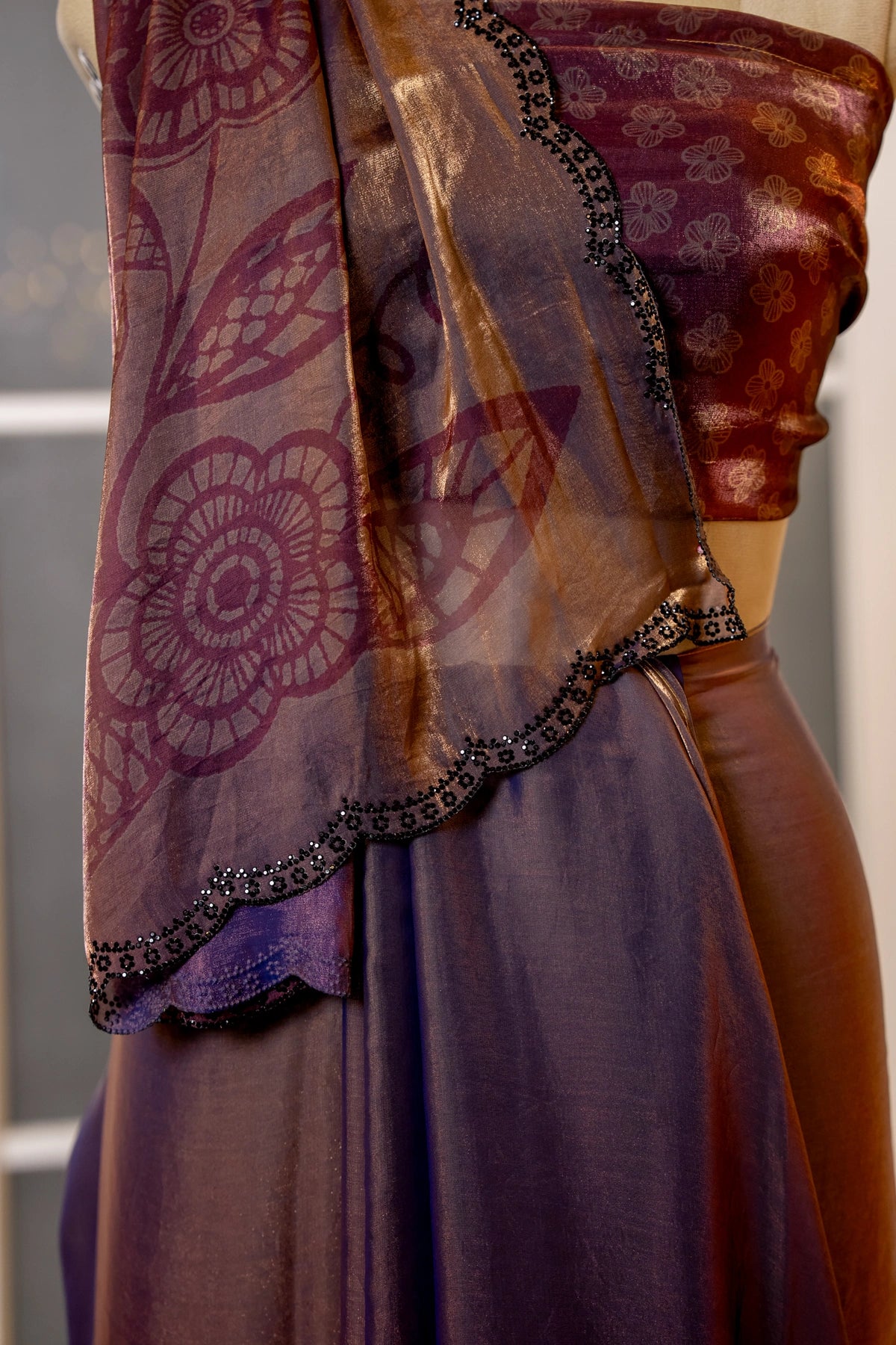 SOOT RAAG SMOKY SHIMMER SILK SAREE WITH BLOUSE PIECE